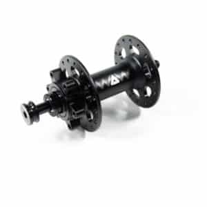 Moyeu avant WAW 32H Disc + Axe Traversant 9 mm