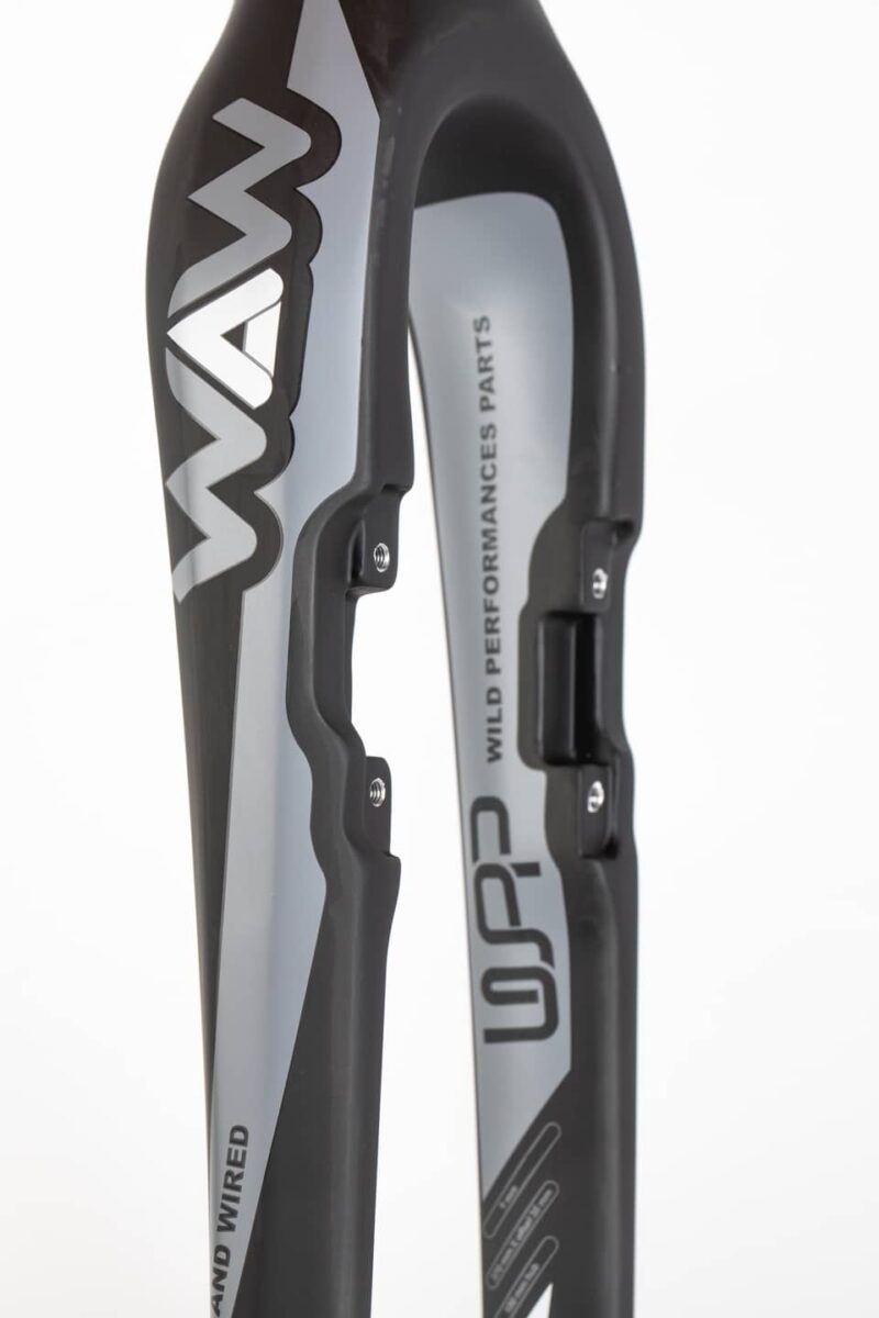 Fourche WAW Carbone Ultimate 20'' HS33 Pattes Verticales WAW Cadres et Fourches