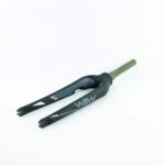 Fourche WAW Carbone Ultimate 26'' HS33 Pattes Verticales WAW Cadres et Fourches