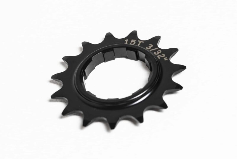 PIGNON A CANNELURES 7 MM