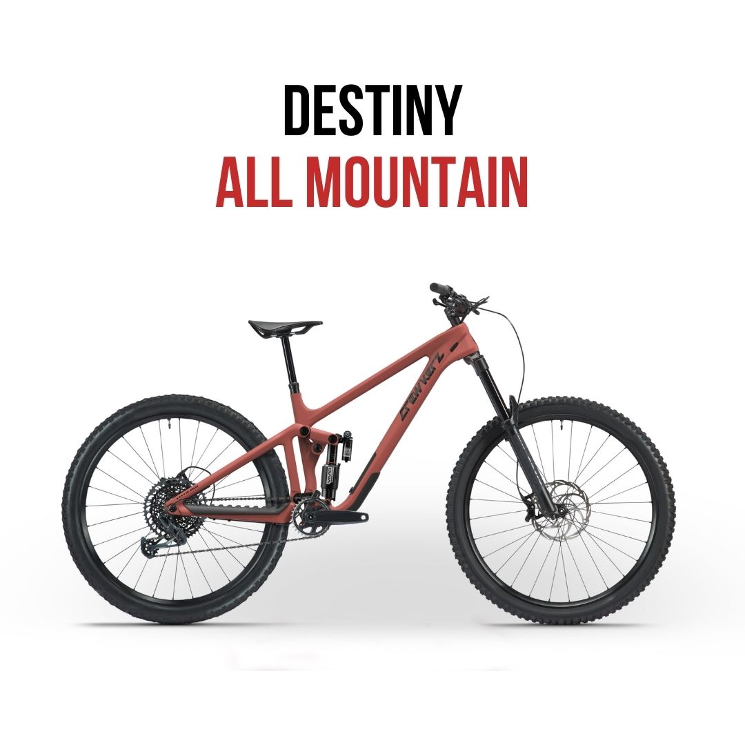 Vélo tout-terrain rouge sur fond blanc.