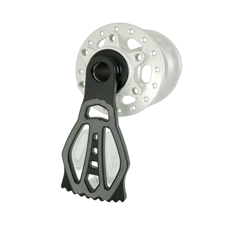 Engrenage de vélo avec support noir et blanc.