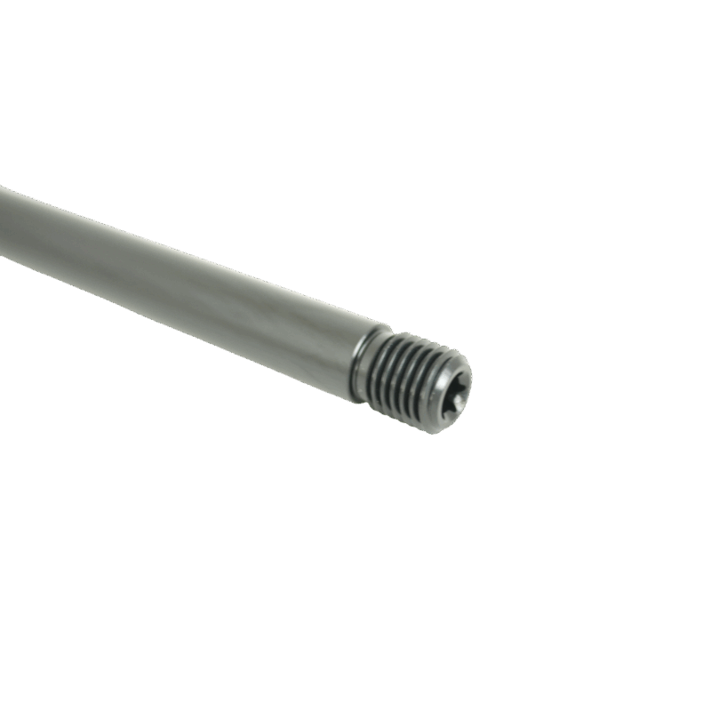 Tube métallique avec filetage visible.