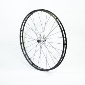 roue avant waw ultimate noire & silver 26" hs33