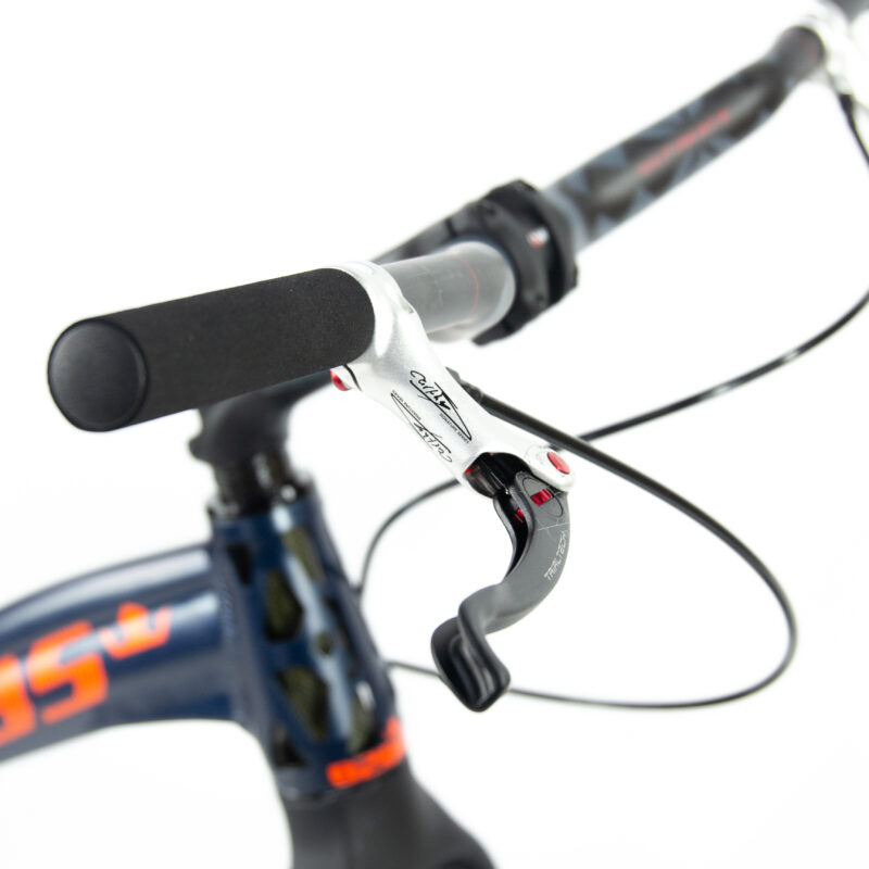 Guidon de vélo avec levier de frein argenté