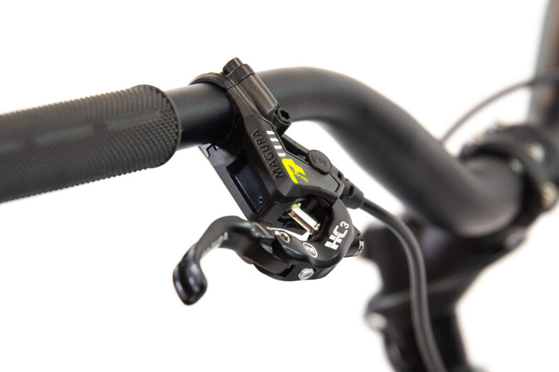 Levier de frein vélo Magura noir sur guidon.