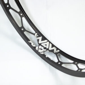 jante waw ultimate 19" 47 mm 32h noire